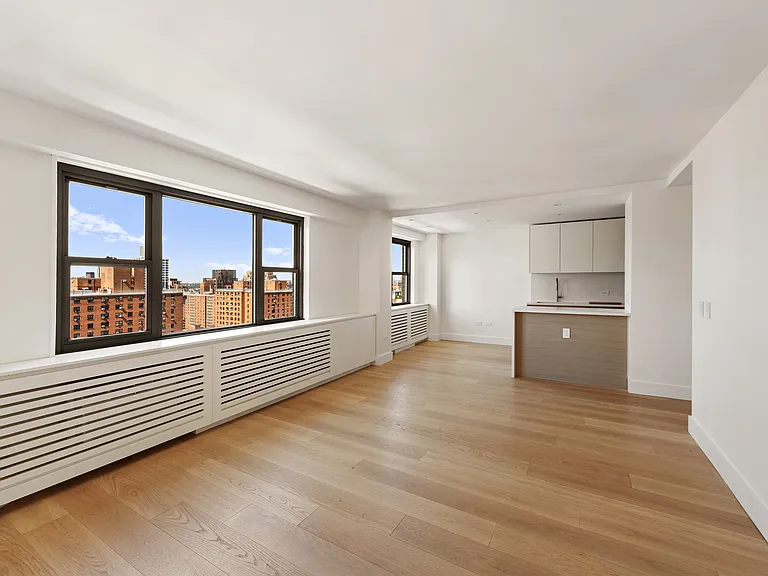 100 W 93rd St #21B — Photo 3