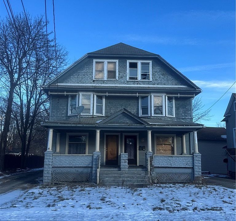 1st image of 471 Washington Ave SE