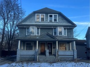 471 Washington Ave SE, Niles, OH