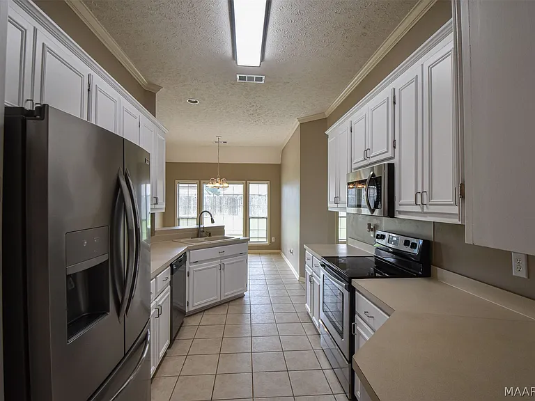 1691 Rambling Brook Ln — Photo 21