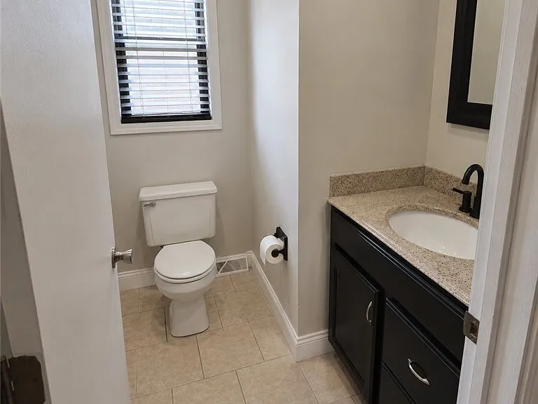 25 Jessica Ln — Photo 8