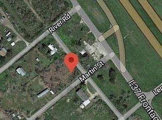 116 Martin St, Three Rivers, TX 78071