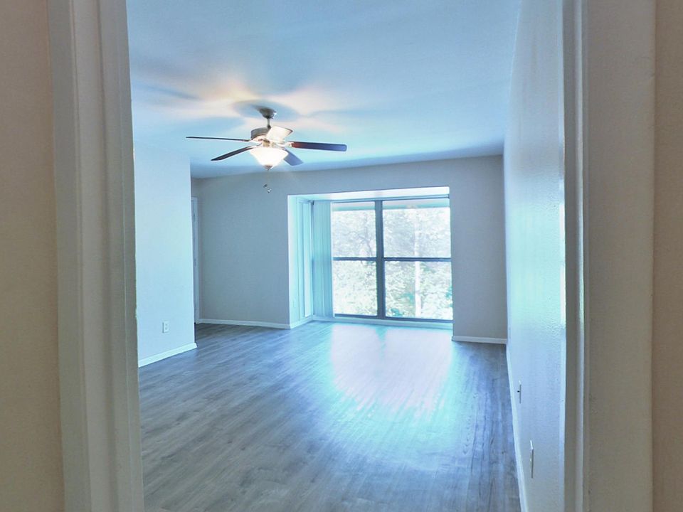 1st image of 1406 Winding Brook Cir #278