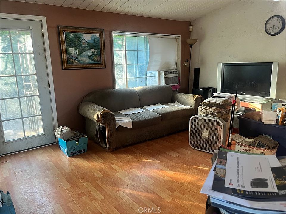 1st image of 1351 N Calvados Ave