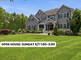 9 Deer Run Rd, Atkinson, NH 03811