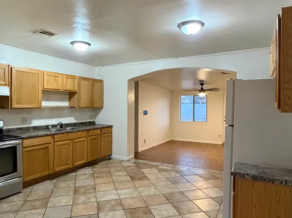 1823 W Fairmount Ave, Phoenix, AZ 85015