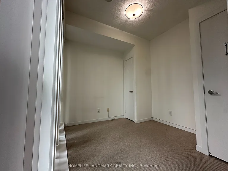65 Bremner Blvd #2701 — Photo 5
