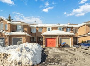 5 Mullcraft Cres, Ottawa, ON K2J 4P8