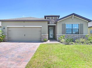762 Old Country Rd SE, Palm Bay, FL 32909