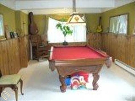 family room /game room