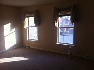 119 Townhouse Ln, Lancaster, PA 17603