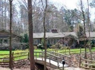 1713 Michaux Rd, Chapel Hill, NC 27514
