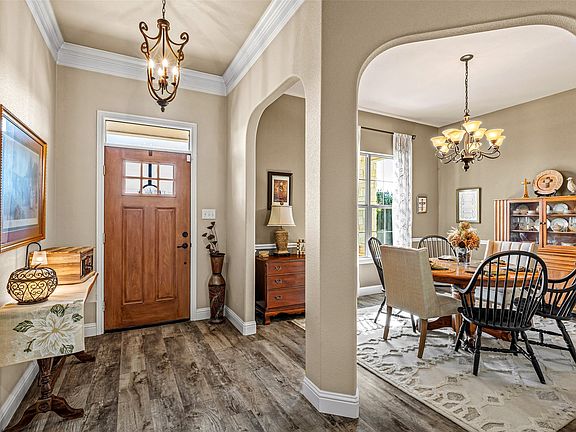 3rd image of 1177 Ronald Rd