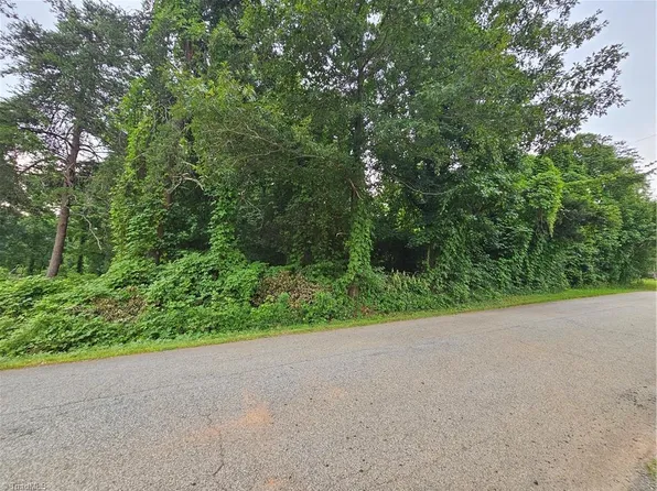 0 Walker St, Reidsville, NC 27320