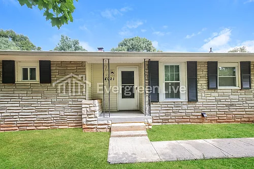 4021 Avera Ave Photo 1