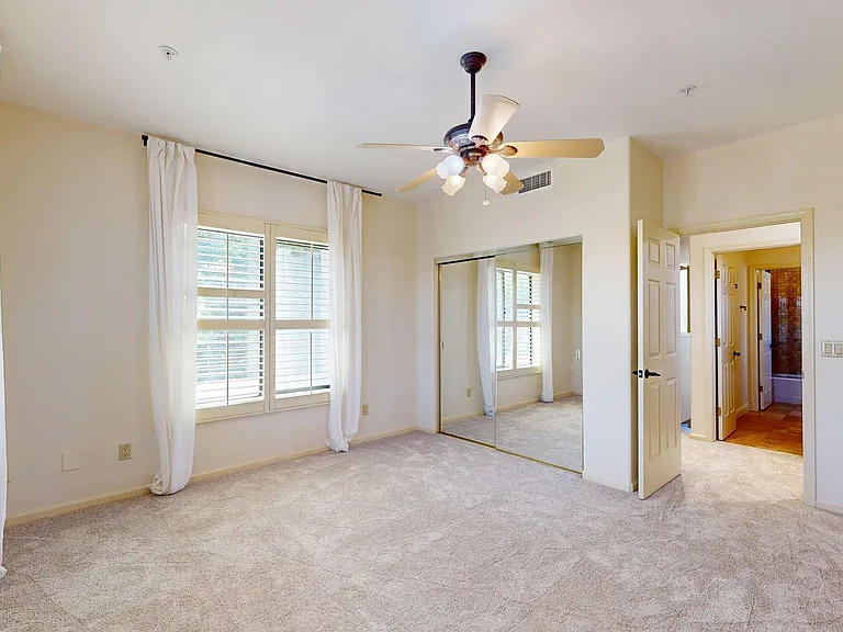 8100 E Camelback Rd #39 — Photo 28