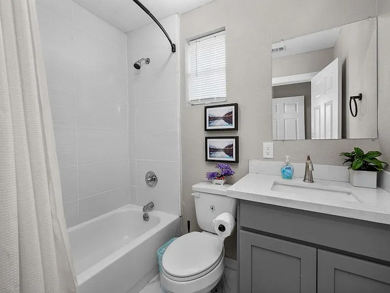 2504 Ferguson Way — Photo 11