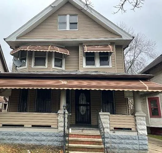3387 E 110th St photo 1