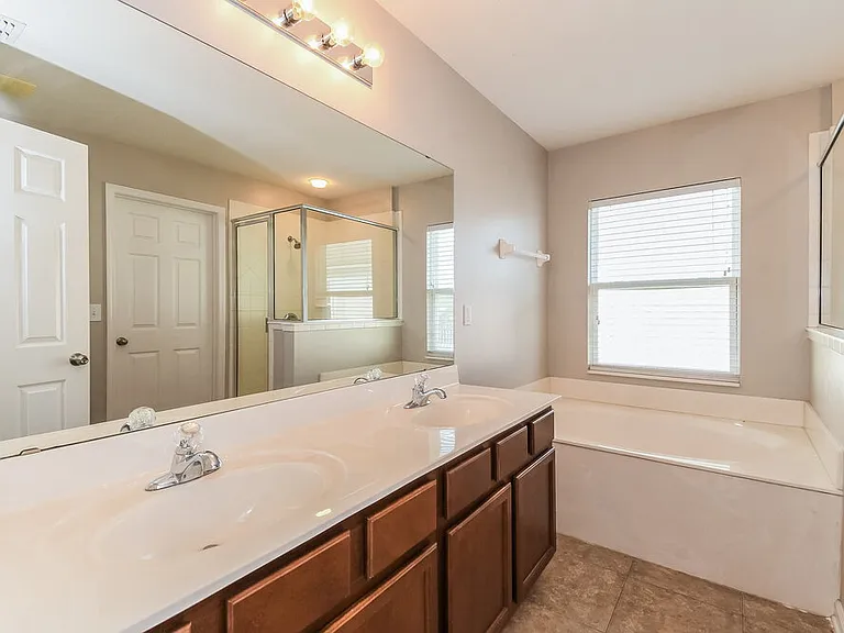 133 N Aberdeenshire Dr — Photo 11