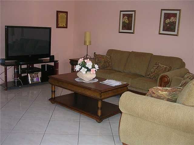 Home For Sale In Century Village