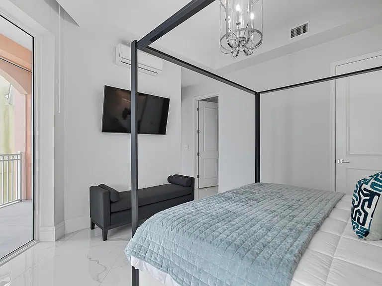 200 Ocean Crest Dr #1111 — Photo 34