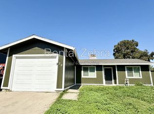 29 Swallow Ct, Merced, CA 95341