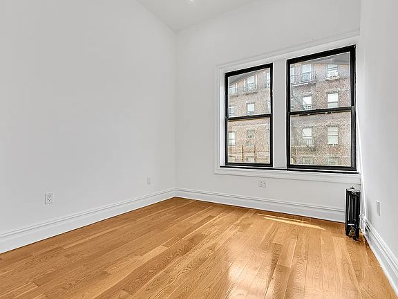2nd image of 319 Lincoln Pl APT 1L