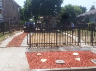 346 E 101st St, Los Angeles, CA 90003