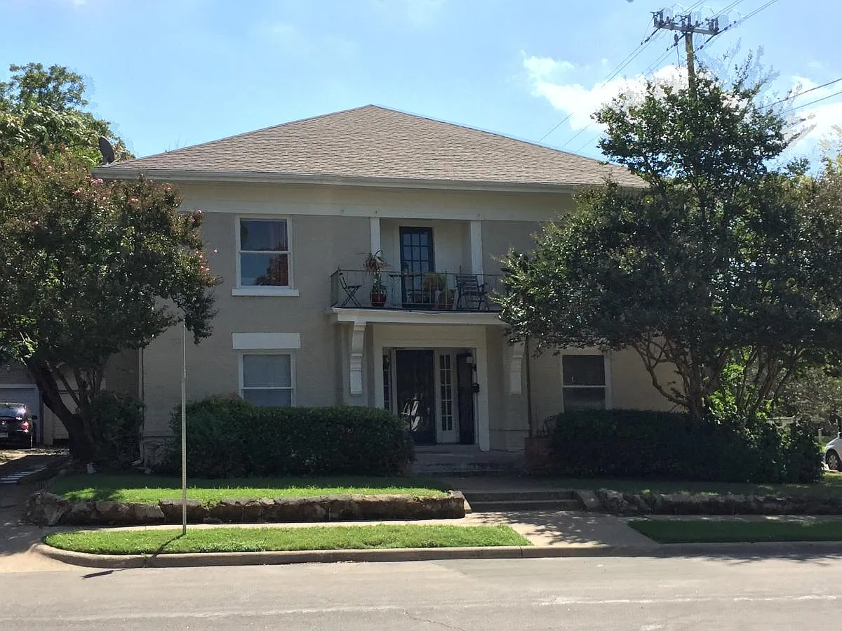 5602 Worth Street — Photo 1