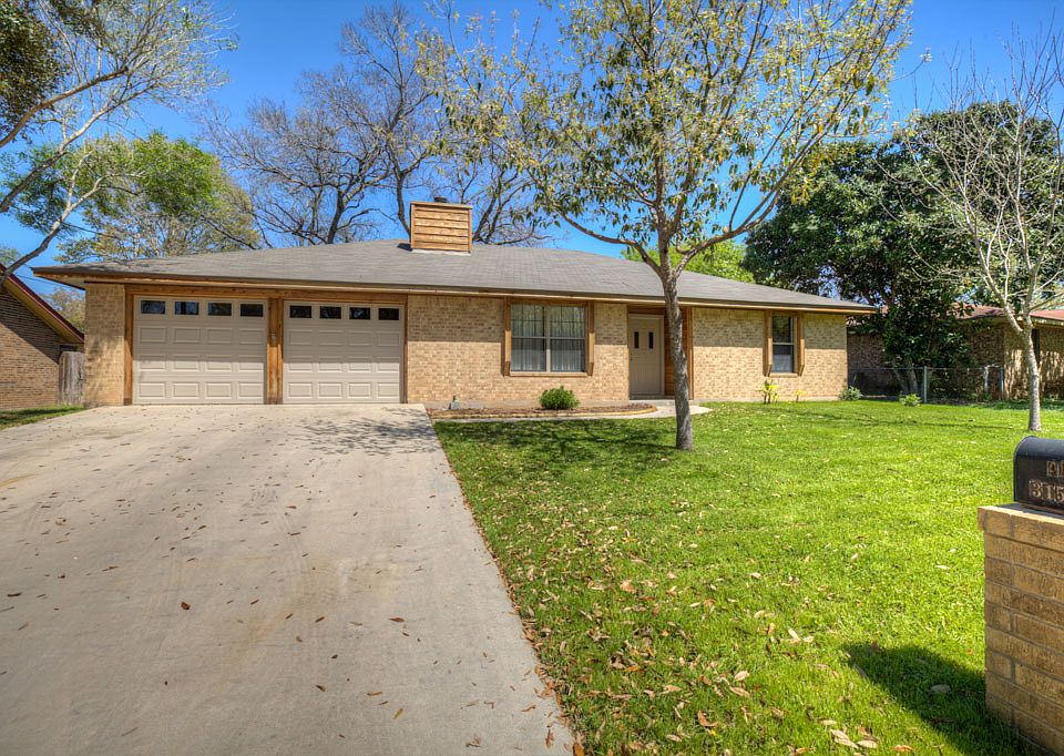 1st image of 315 Cardinal Dr