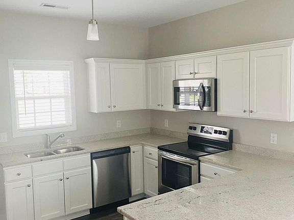 3rd image of 324 A South Square Dr #A