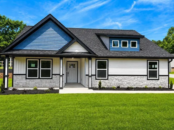 362 W Church Ave, Cowpens, SC 29330