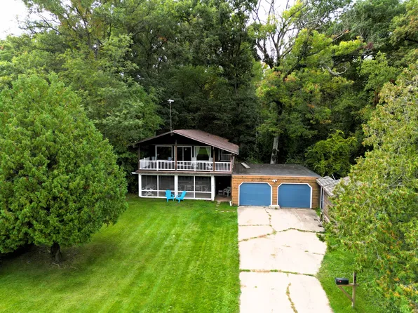 301 Park Dr, Dixon, IL 61021