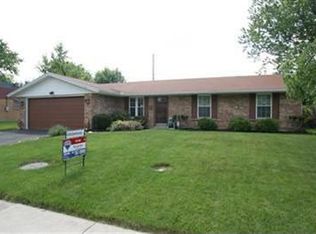 7761 Shalamar Dr, Huber Heights, OH 45424