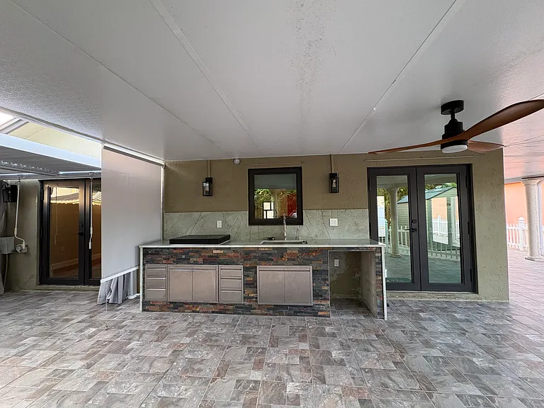14776 SW 138th Ter — Photo 25