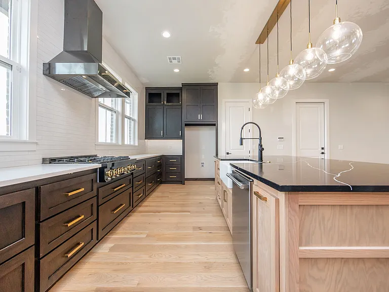 2920 Edgefield Ln — Photo 23