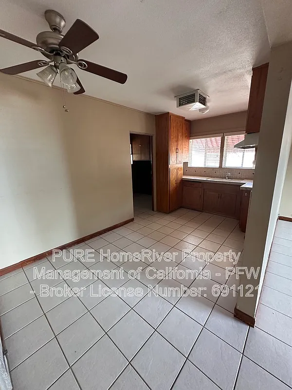 2 bed, 1.0 bath, 850 sqft, $2,295 — Photo 4