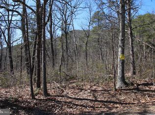 Shipwreck Rd, Shenandoah, VA 22849