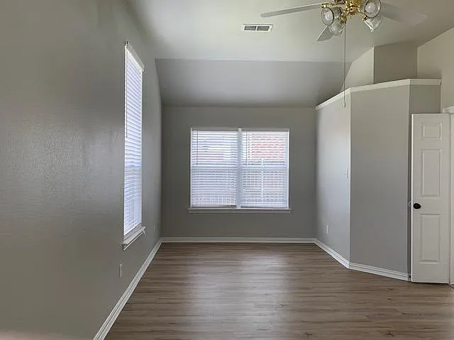 6009 Stone Trace Ln — Photo 14