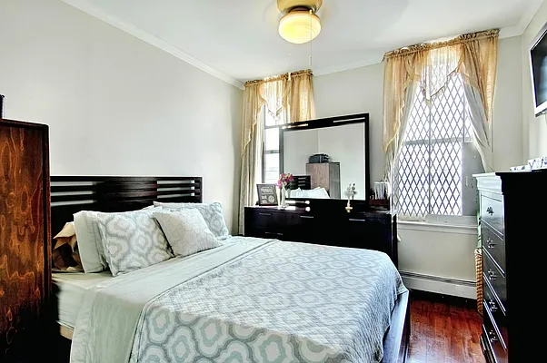 Sold by Keller Williams NYC | media 20