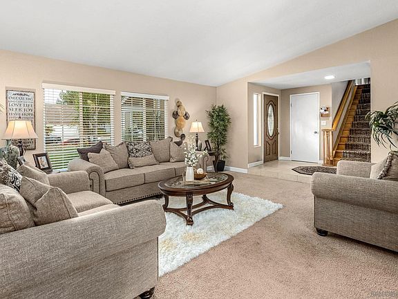 5th image of 3910 Dorsie Ln