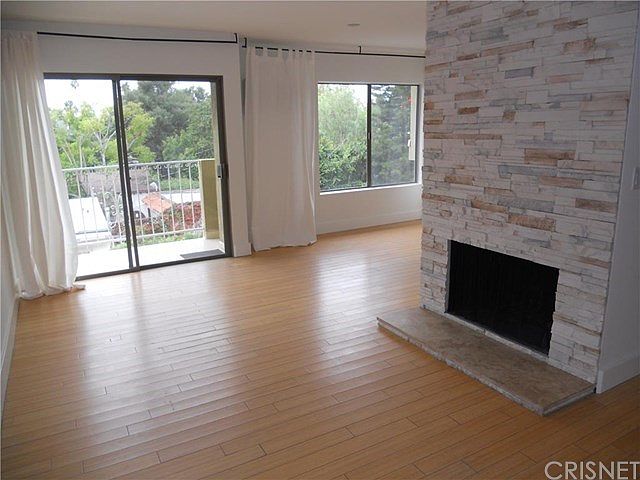 1st image of 11959 Dorothy St APT 6
