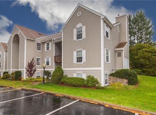 1136 Washington Grn, New windsor, NY 12553