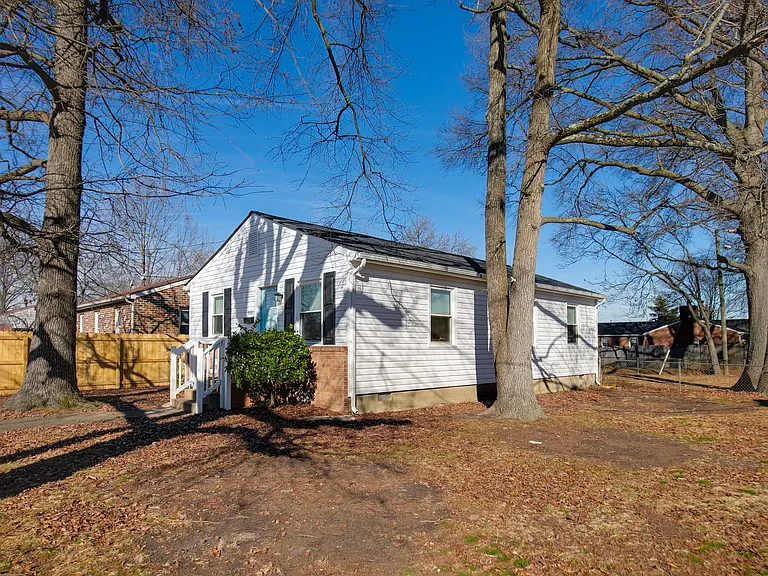 900 Cheatwood Ave — Photo 29