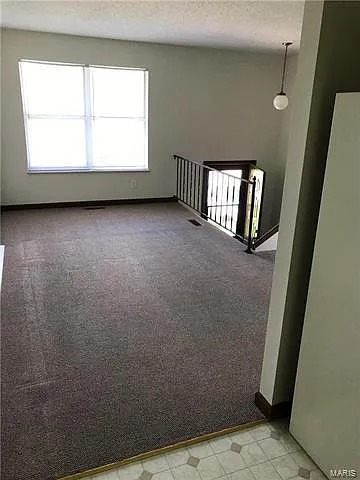 1770 Sparrow Point Ln — Photo 7