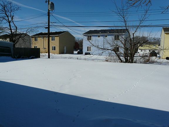 2nd image of 1338 Michigan Ave