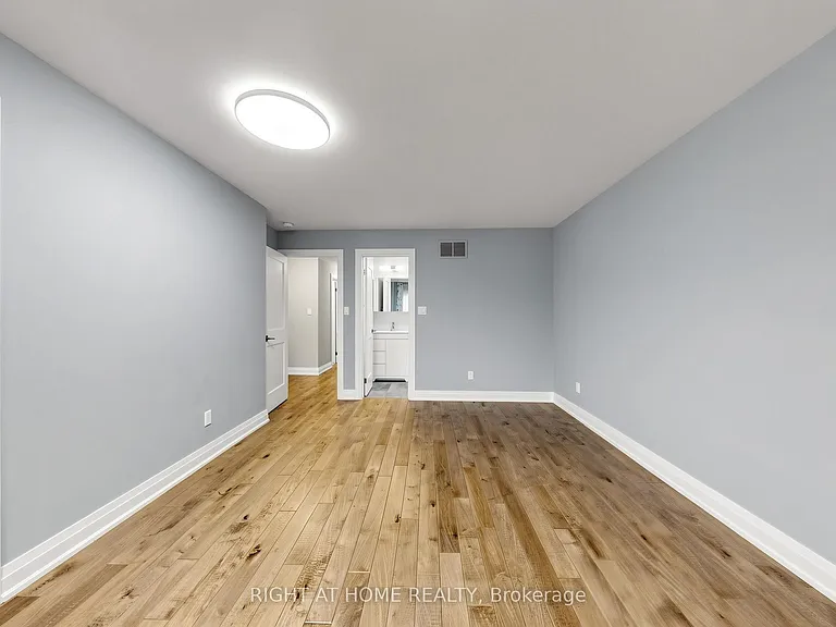 67 Bonnyview Dr — Photo 34