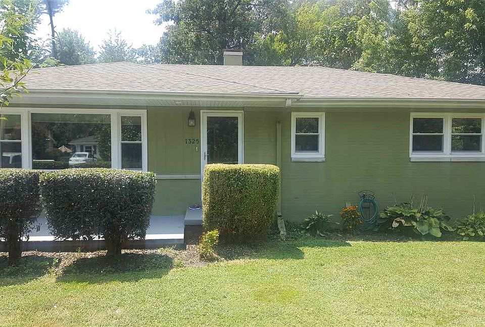 1st image of 1325 Charleston Dr