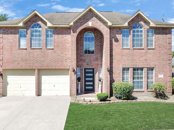 2834 Green Hollow Ct