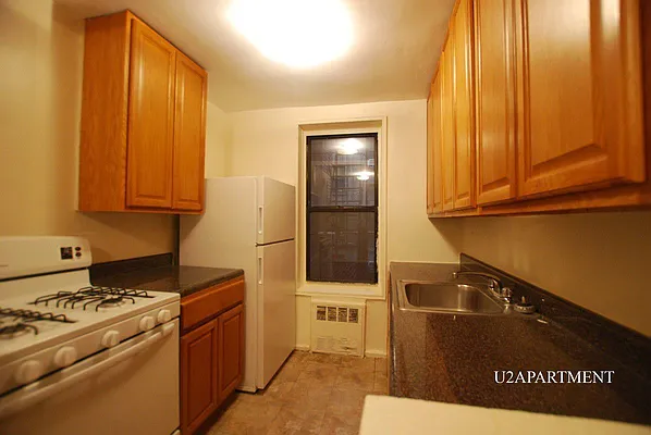 Rented by U2Apartment LLC | media 22